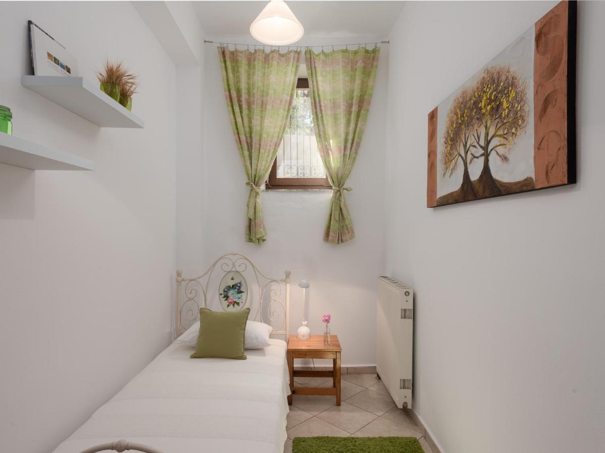 Aura Traditional Apartment Prinés المظهر الخارجي الصورة