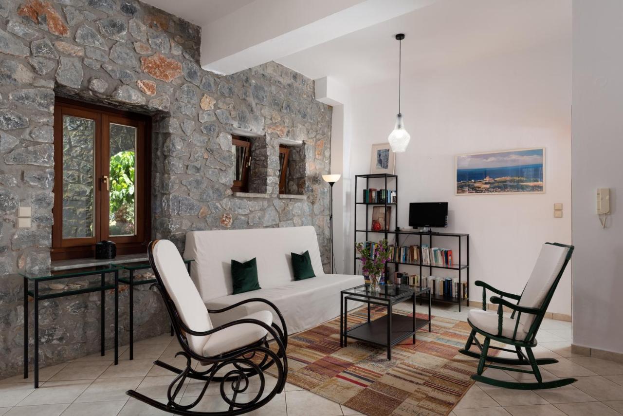 Aura Traditional Apartment Prinés المظهر الخارجي الصورة